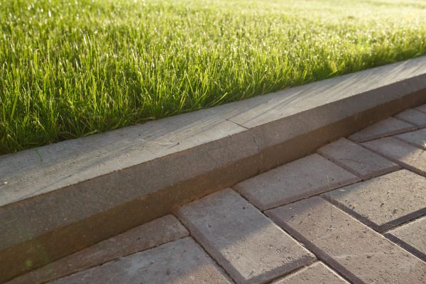 Lawn Edging Replacement in Nashua